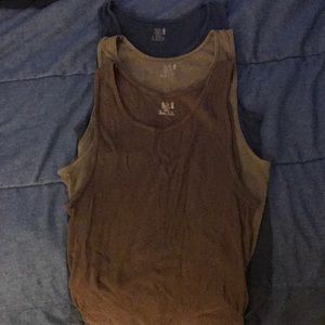 3 Multi-color Fruit of the Loom A-shirts 2XL